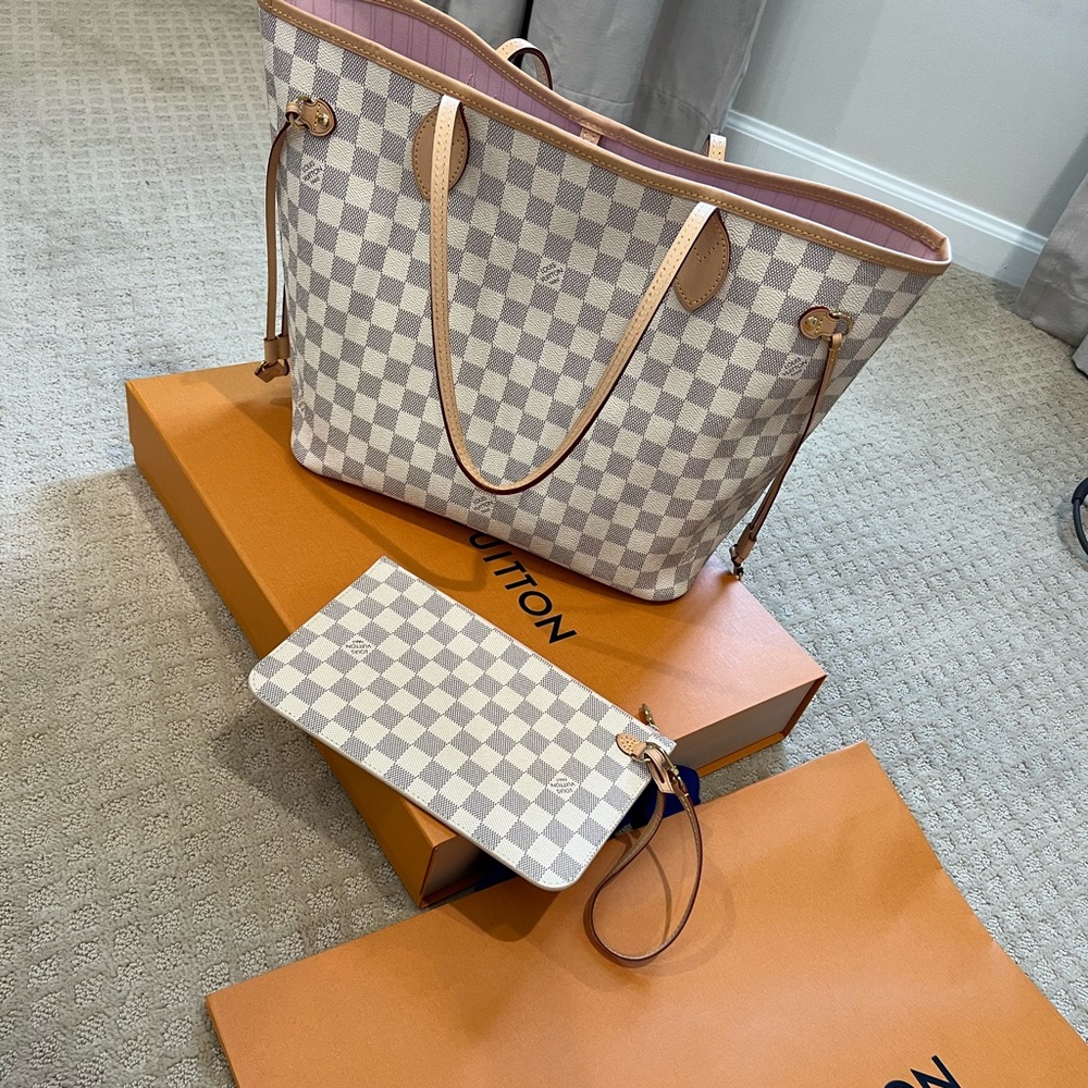 Louis Vuitton authentic